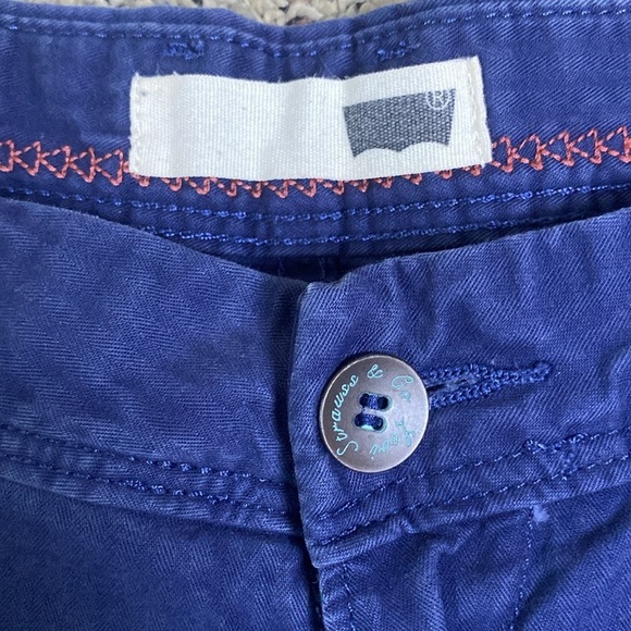 Levi’s Blue 100% Cotton Cuffed Shorts 4.5” Inseam 9.5” Midrise Sz 10 - Picture 4 of 9